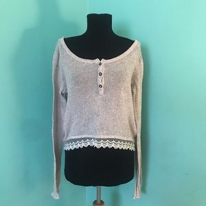 Lightweight sweater